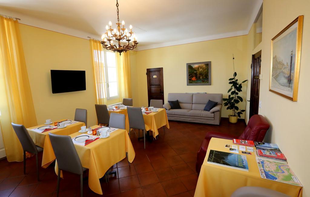 קנוביו Casa Baroli B&B מראה חיצוני תמונה