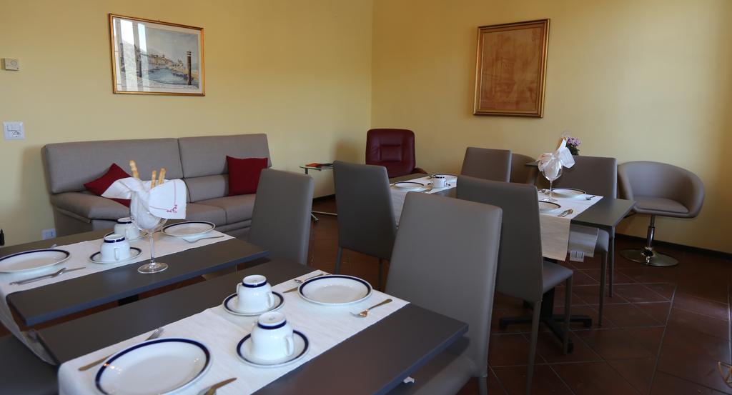 קנוביו Casa Baroli B&B מראה חיצוני תמונה